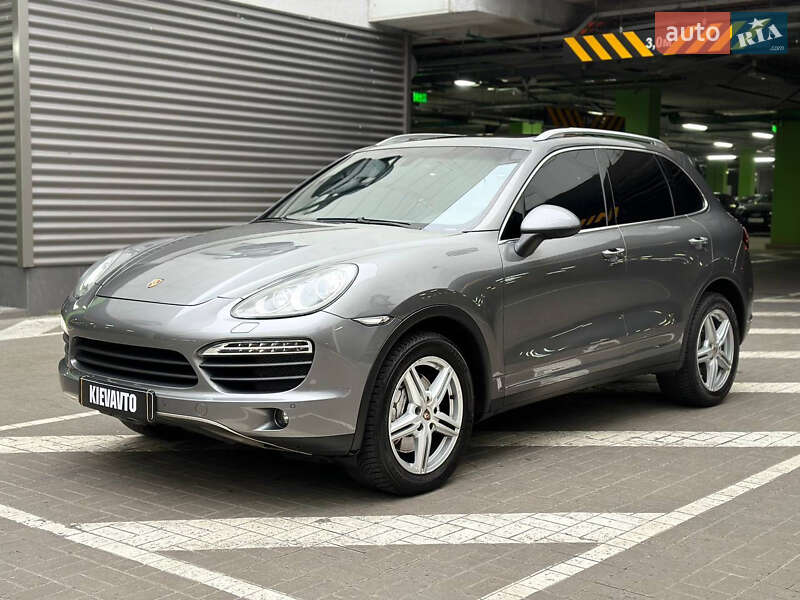 Porsche Cayenne (2010)