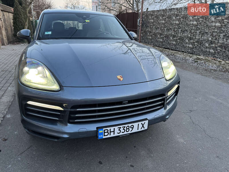 Porsche Cayenne (2019)