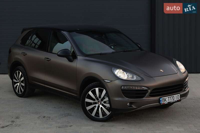 Porsche Cayenne (2011)