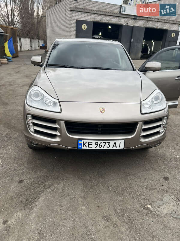 Porsche Cayenne (2009)