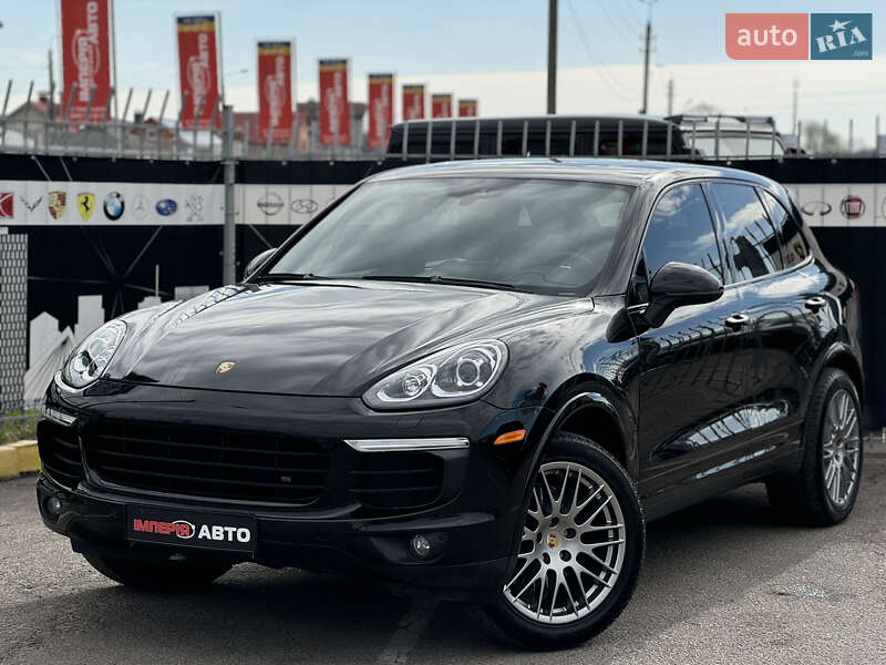 Porsche Cayenne (2016)