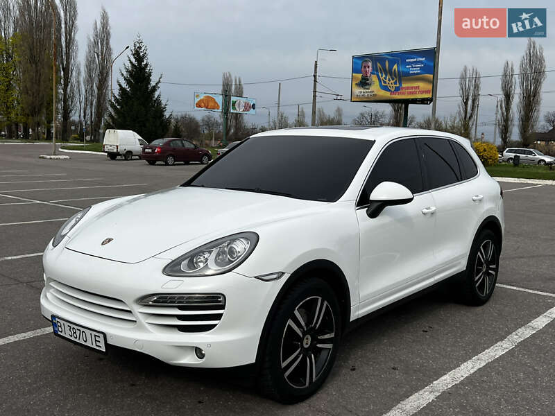 Porsche Cayenne (2012)