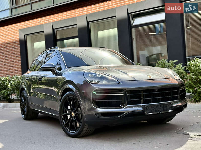 Porsche Cayenne (2018)