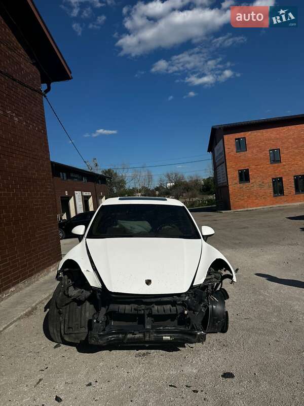 Porsche Cayenne (2010)