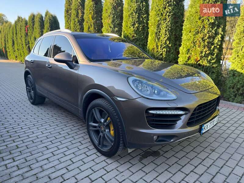 Porsche Cayenne (2013)