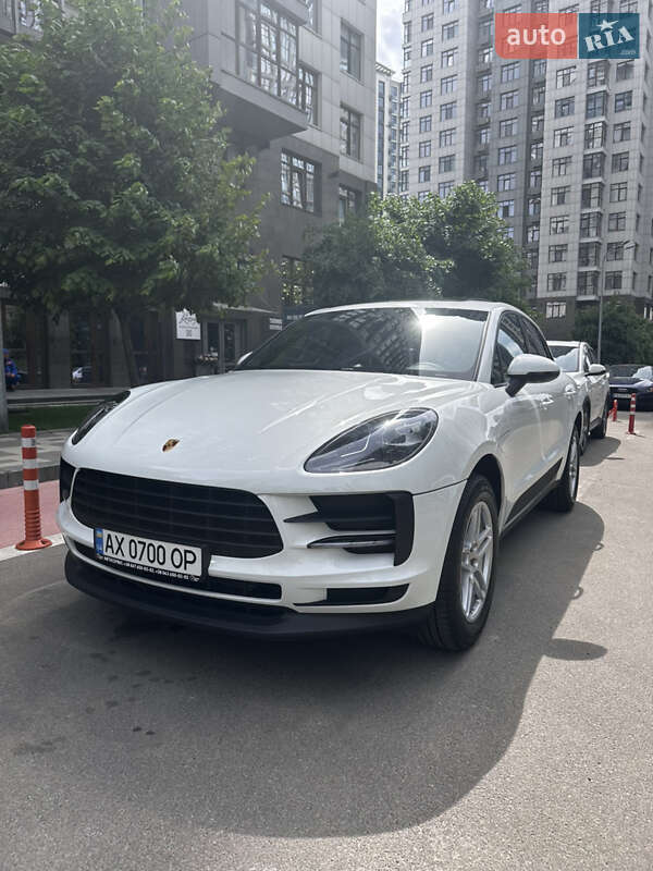 Porsche Macan (2020)