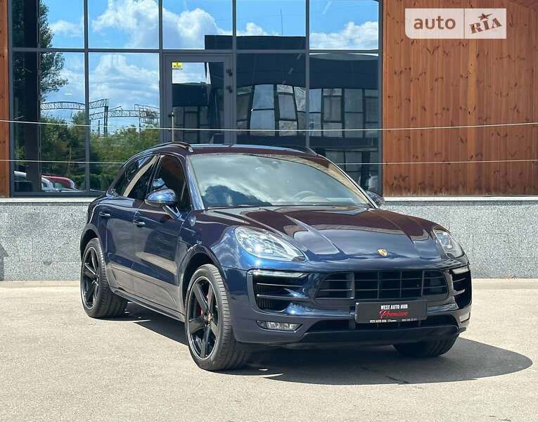 Porsche Macan (2018)
