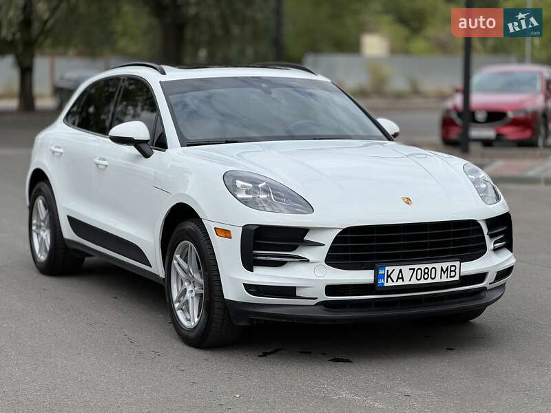 Porsche Macan (2020)