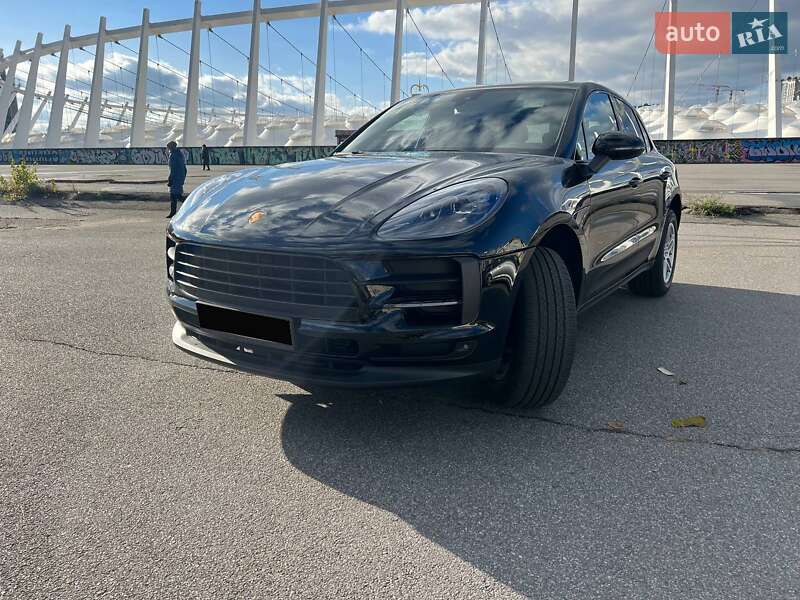 Porsche Macan (2021)