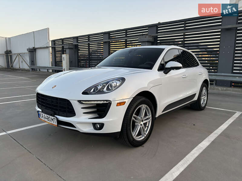 Porsche Macan (2018)