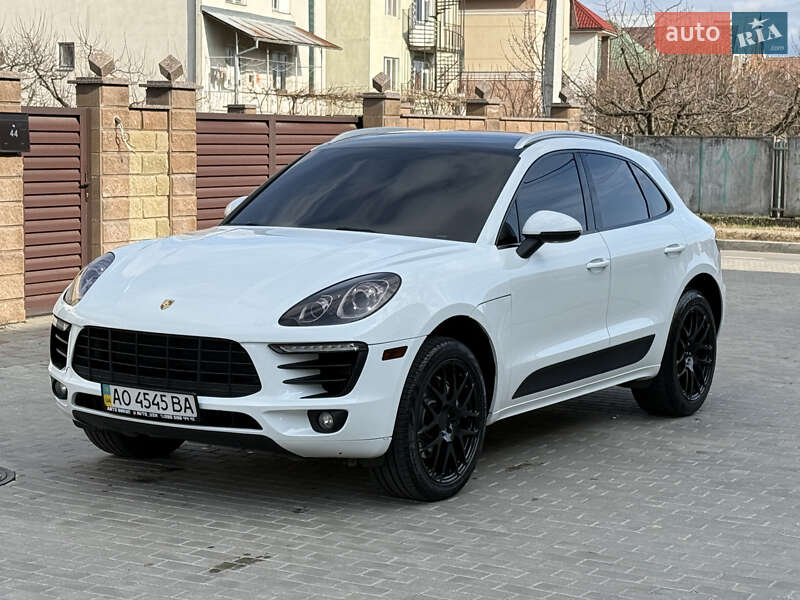 Porsche Macan (2014)