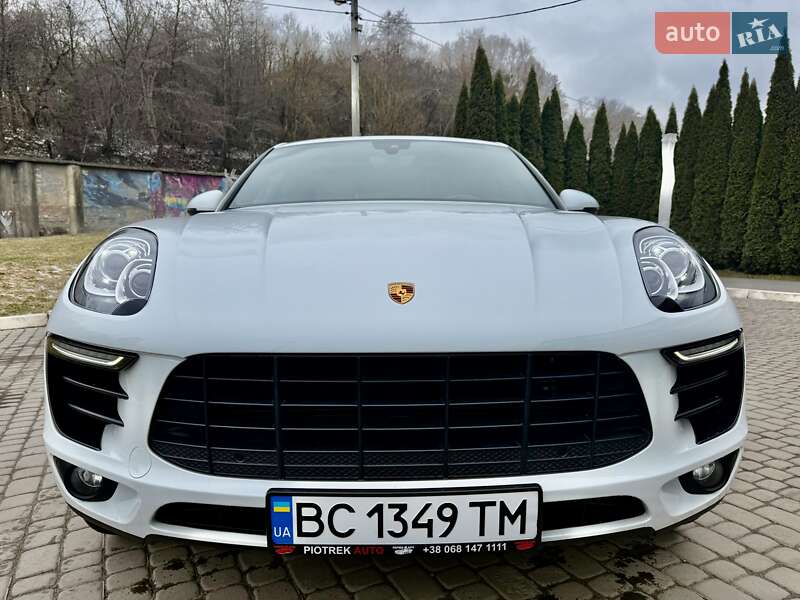 Porsche Macan (2018)