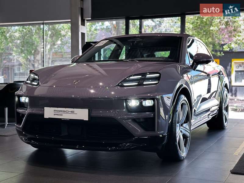 Porsche Macan (2024)