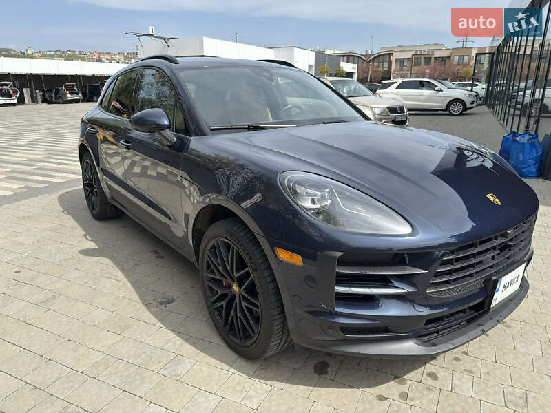 Porsche Macan (2021)