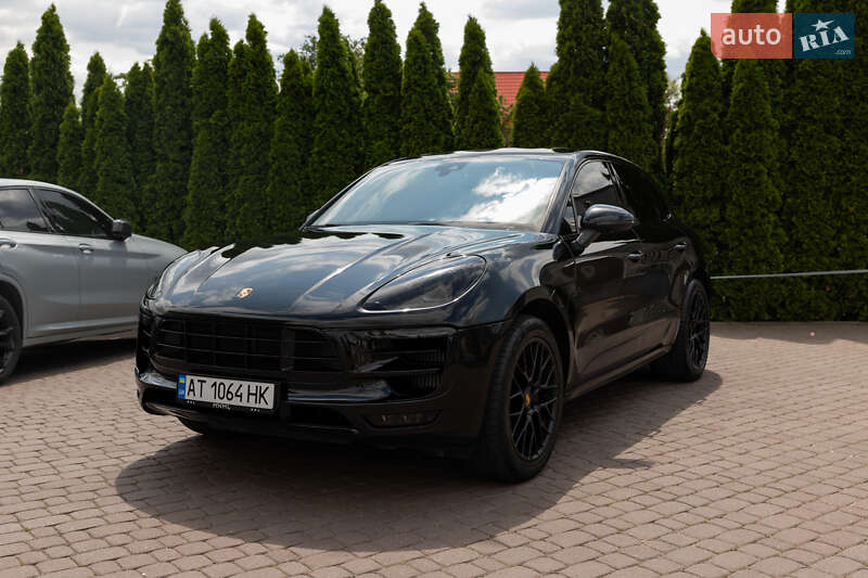 Porsche Macan (2018)