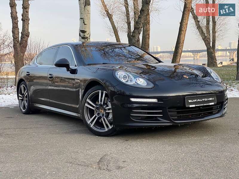 Porsche Panamera (2013)