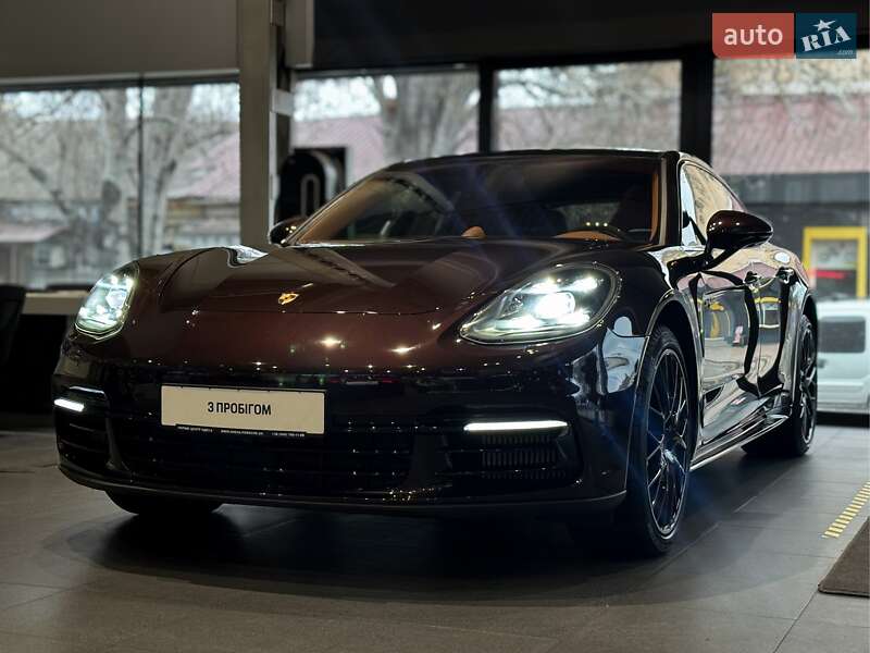 Porsche Panamera (2019)