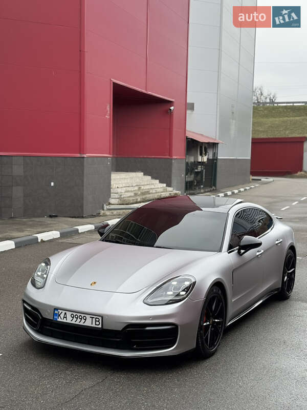 Porsche Panamera (2018)