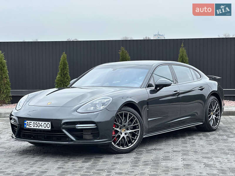 Porsche Panamera (2017)
