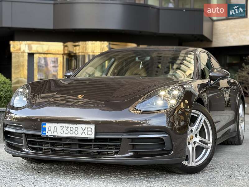 Porsche Panamera (2018)