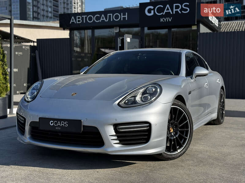 Porsche Panamera (2013)