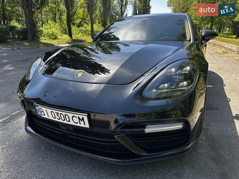 Porsche Panamera (2018)