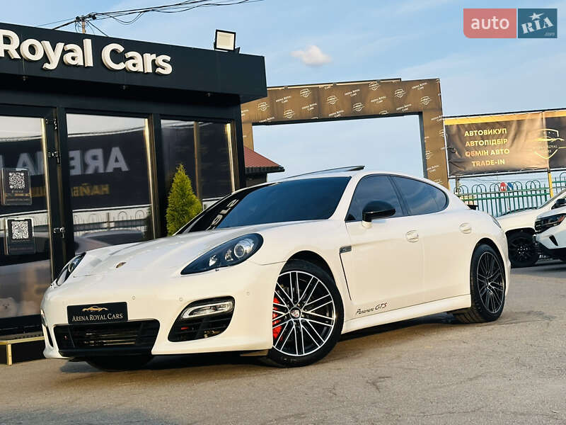 Porsche Panamera (2010)