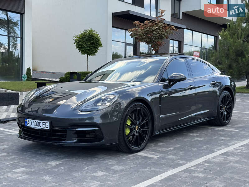 Porsche Panamera (2017)