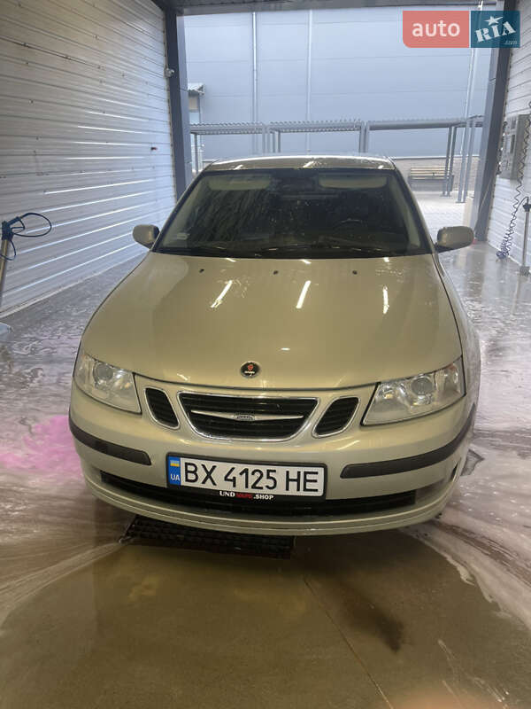Saab 9-3 (2004)
