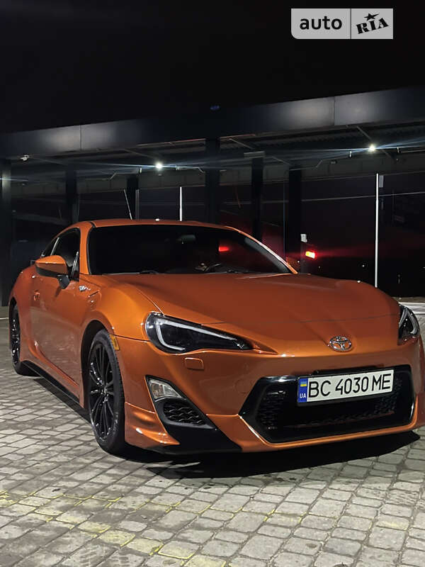 Scion Fr-s (2013)