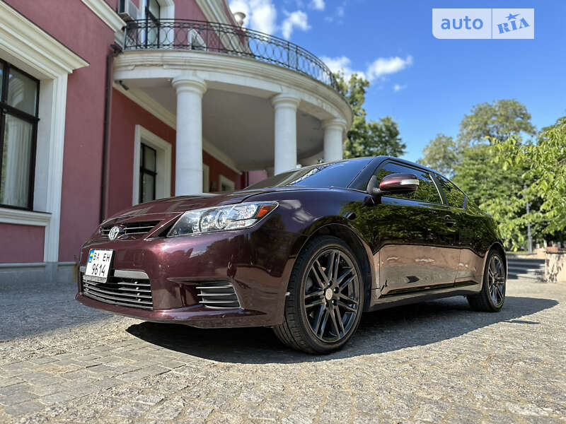 Scion Tc (2011)