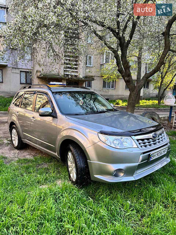 Subaru Forester (2011)