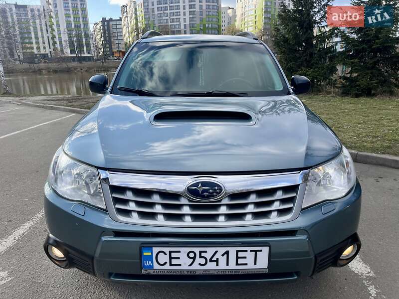 Subaru Forester (2011)