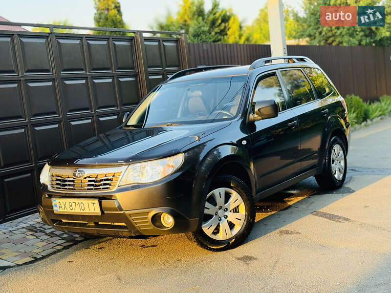 Subaru Forester (2010)