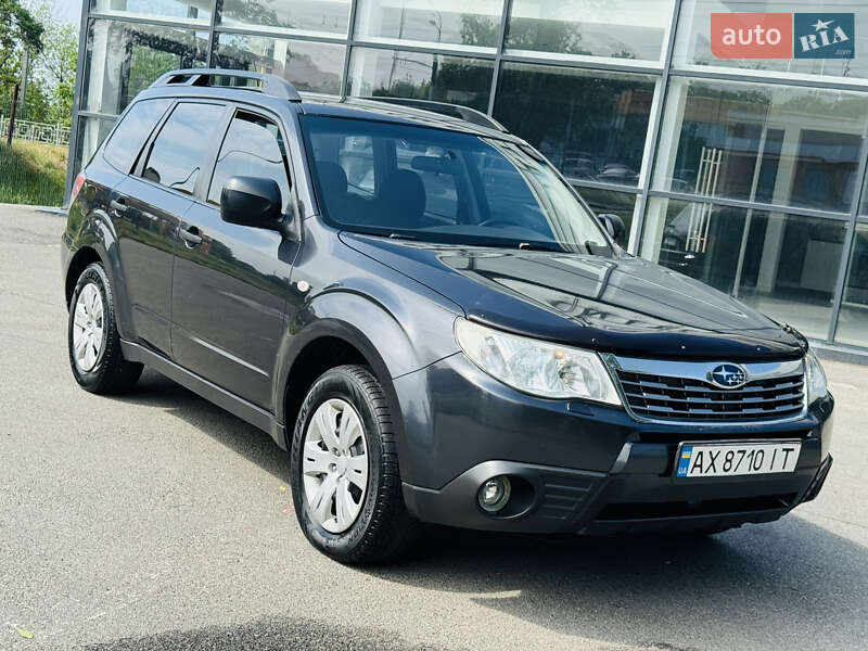 Subaru Forester (2010)