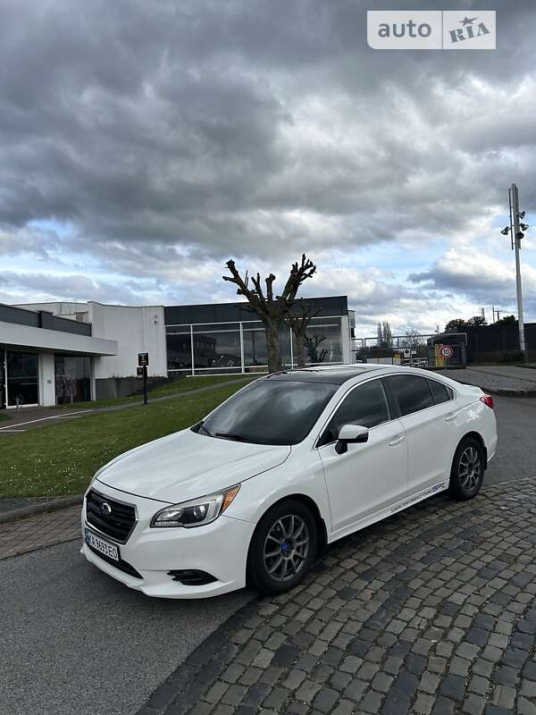 Subaru Legacy (2014)