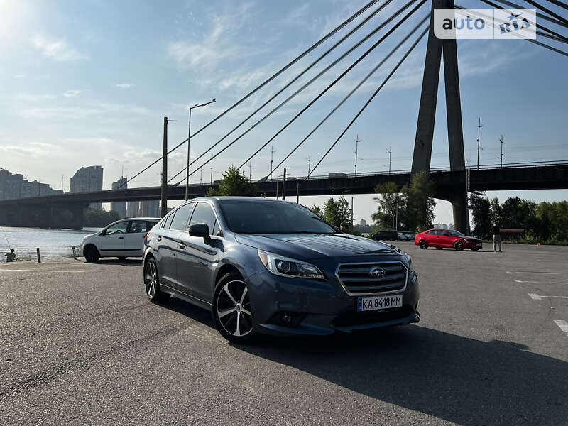 Subaru Legacy (2015)