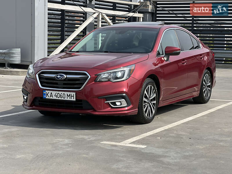 Subaru Legacy (2017)