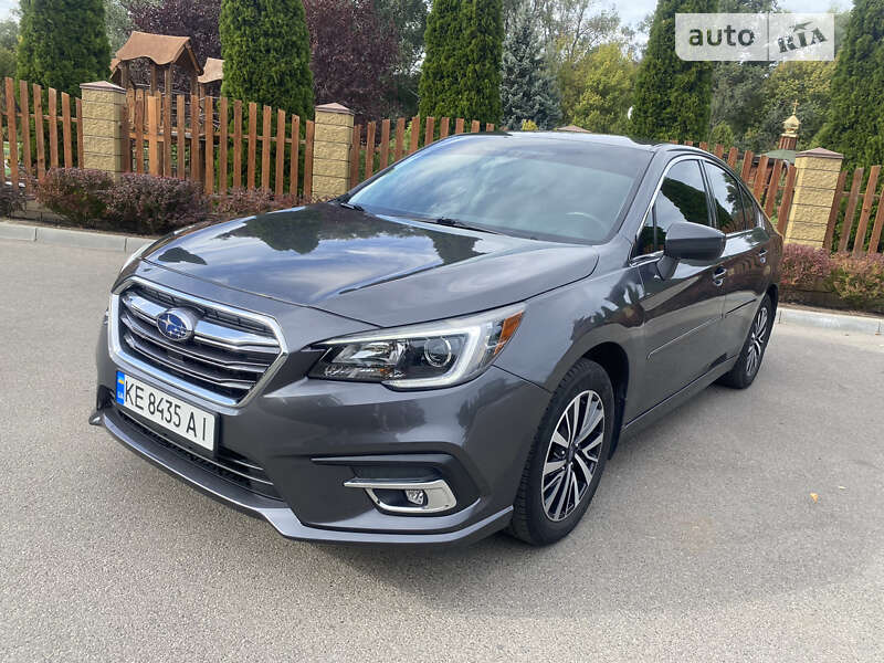 Subaru Legacy (2018)