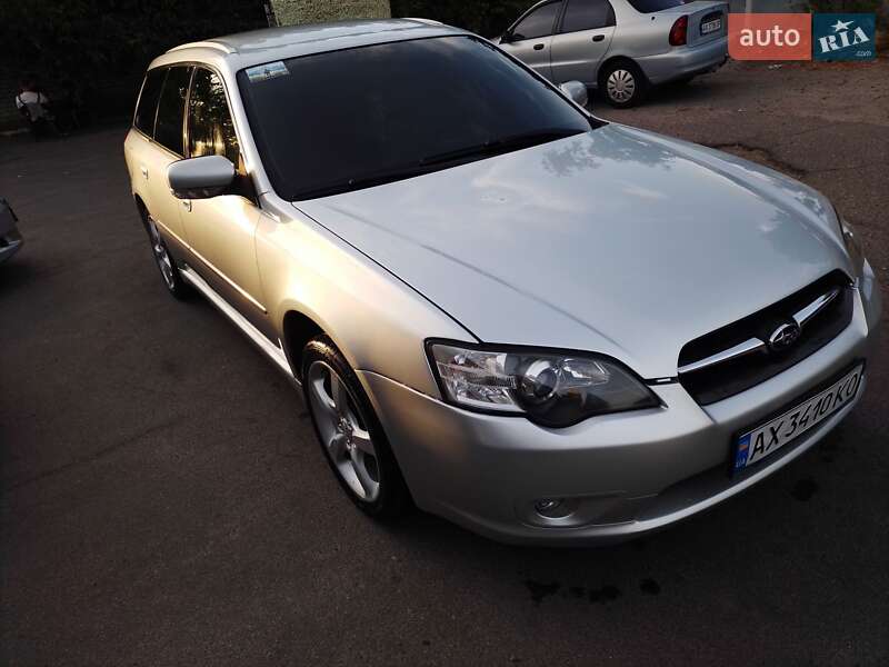 Subaru Legacy (2005)
