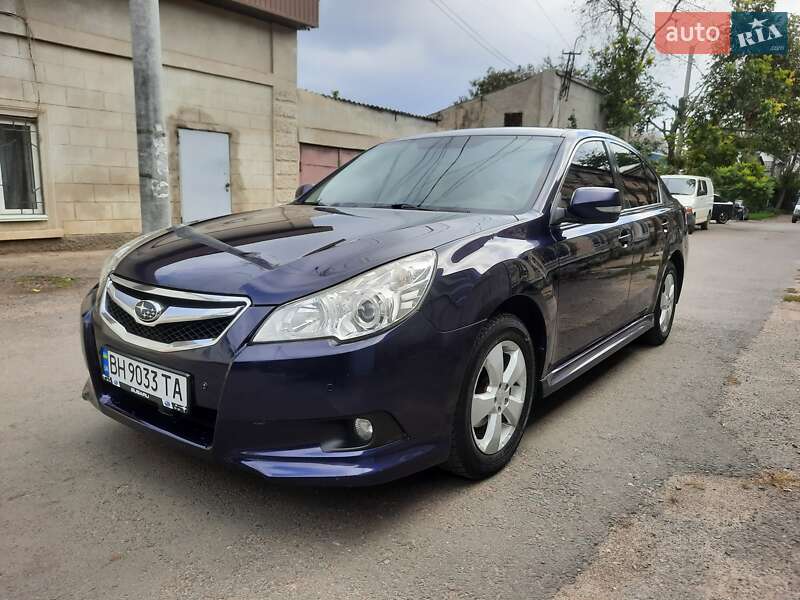 Subaru Legacy (2010)