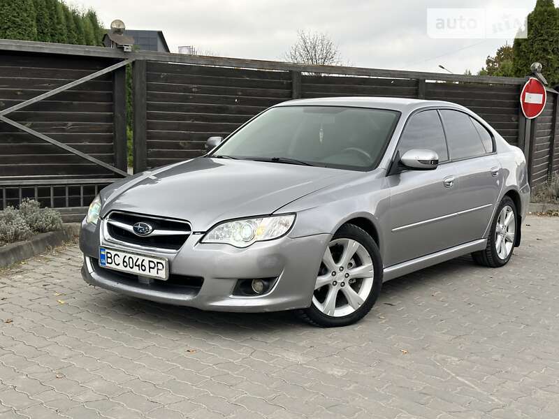 Subaru Legacy (2008)