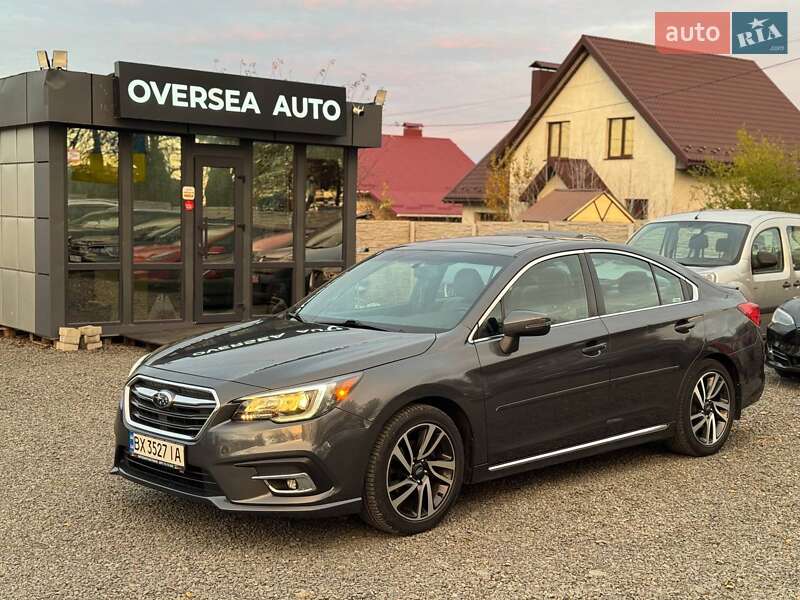 Subaru Legacy (2017)