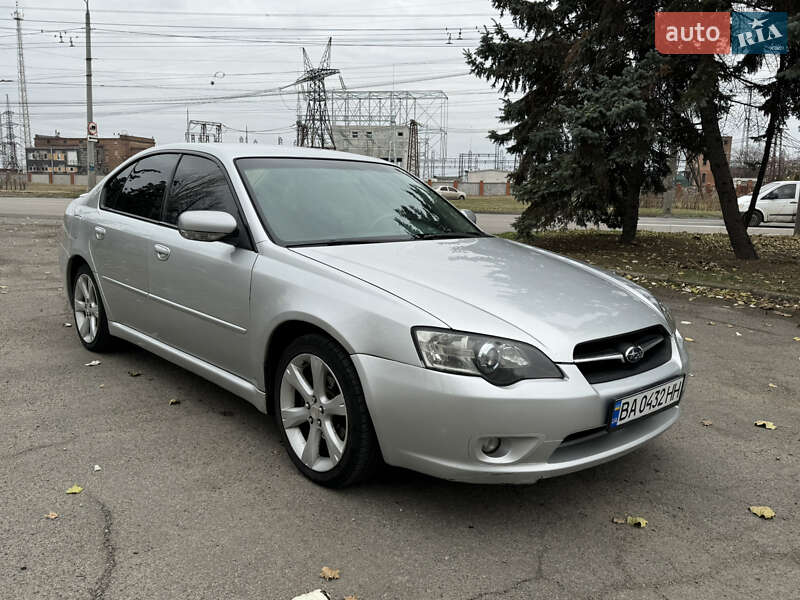 Subaru Legacy (2005)