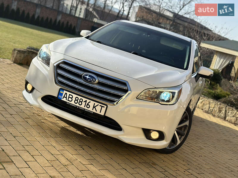 Subaru Legacy (2015)