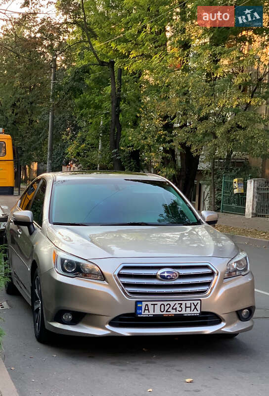 Subaru Legacy (2016)