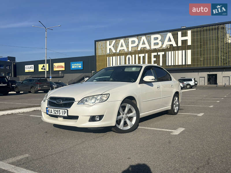 Subaru Legacy (2008)