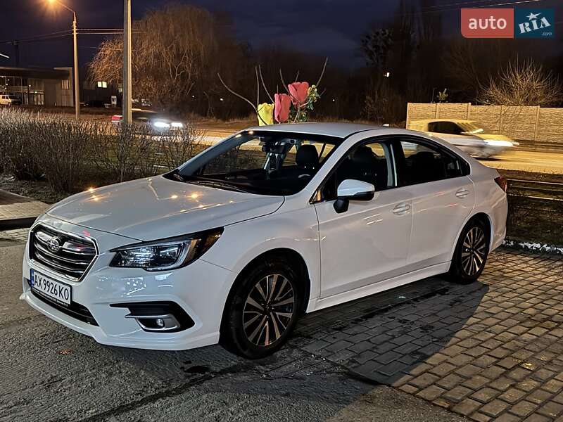 Subaru Legacy (2018)