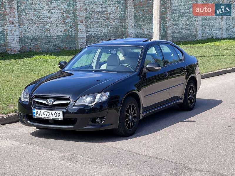 Subaru Legacy (2008)