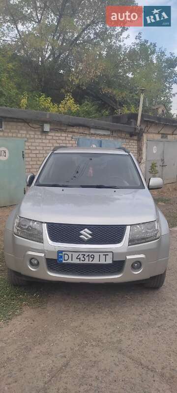 Suzuki Grand vitara (2006)